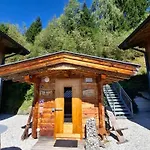 Emely Chalet