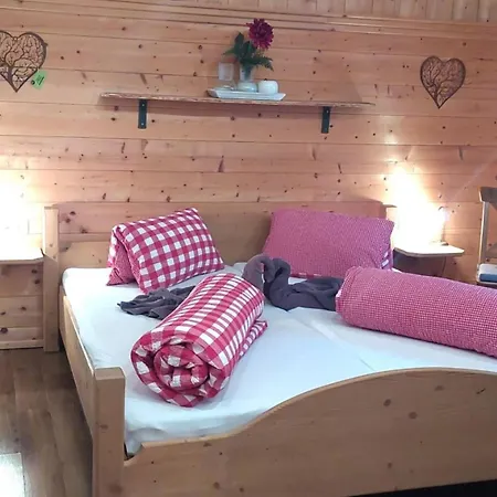 Emely Chalet